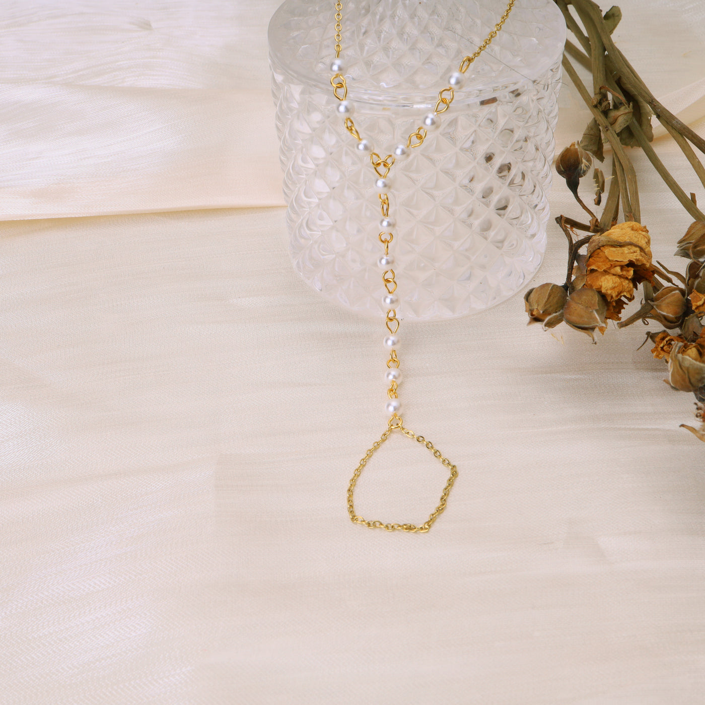 Bijou de main Lolanda